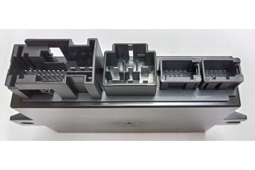 MERCEDES C CLASS W205 STATION WAGON TOWBAR MODULE Packaging status original