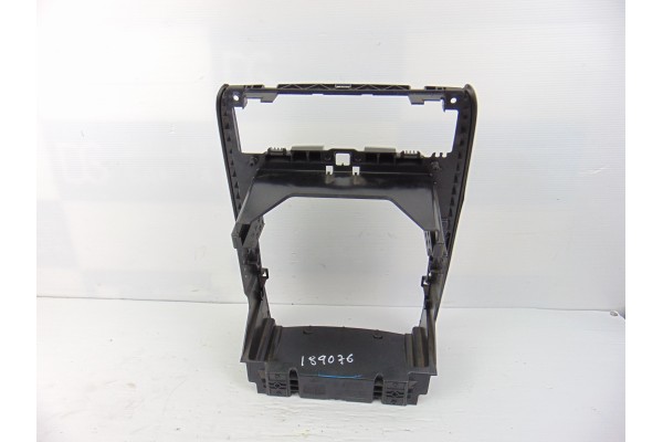 SALPICADERO CONSOLA CENTRAL MERCEDES-BENZ CLASE A (BM 169)