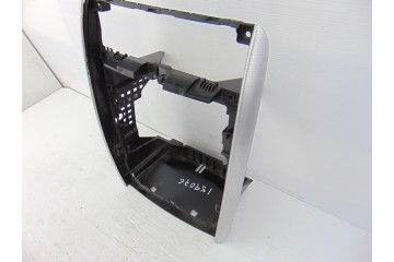 SALPICADERO CONSOLA CENTRAL MERCEDES-BENZ CLASE A (BM 169)