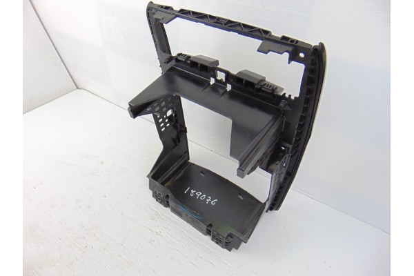 SALPICADERO CONSOLA CENTRAL MERCEDES-BENZ CLASE A (BM 169)