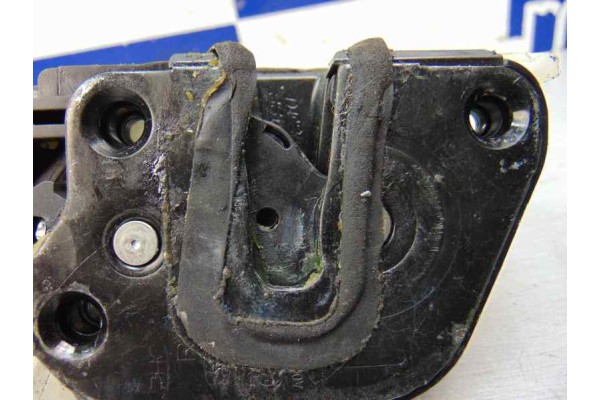 5 PIN CERRADURA PUERTA DELANTERA DERECHA KIA SPORTAGE (KM) Active 4X4 2009 5 PIN 177317 KIA - 5