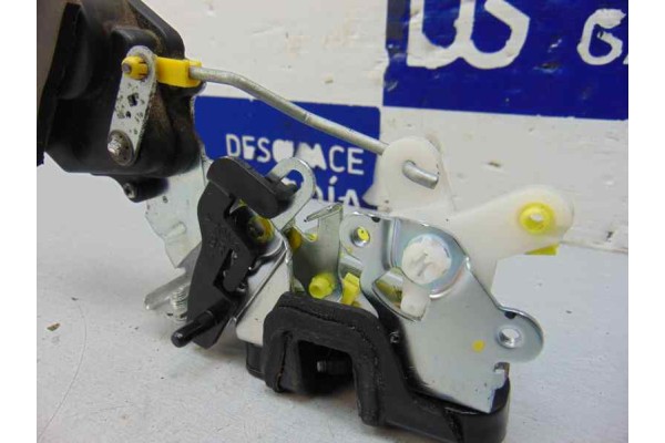 5 PIN CERRADURA PUERTA TRASERA DERECHA KIA SPORTAGE (KM) Active 4X4 2009 5 PIN 177319 KIA - 4