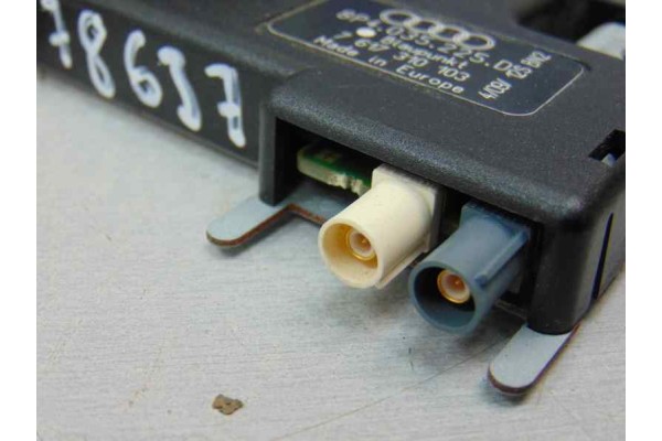 8P4035225D MODULO ELECTRONICO AUDI A3 SPORTBACK (8PA) 1.9 TDI Attraction 2009 8P4035225D 178637 AUDI - 4