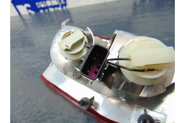 13226854   PILOTO TRASERO IZQUIERDO INTERIOR OPEL INSIGNIA SPORTS TOURER Sport 2009 13226854 179286 OPEL - 2