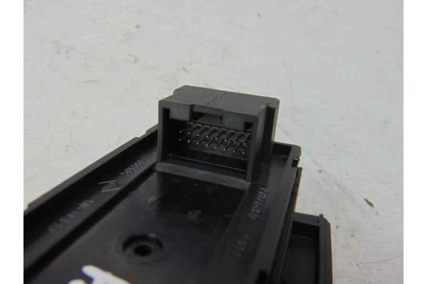 4B0959851 MANDO ELEVALUNAS DELANTERO IZQUIERDO AUDI A6 BERLINA (4B2)