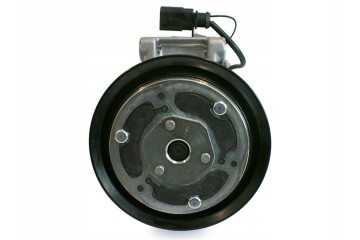 AIR CONDITIONING COMPRESSOR VOLKSWAGEN TOUAREG 3 0 2018 4 MOTION 8W0816803A Part manufacturer EURO KLIMA