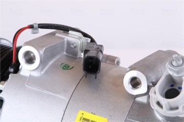 Compressor air conditioning NISSENS 890714 Catalog number of the original FORD 1874820 FORD 1886047 FORD 2004953 FORD 2032811 FO