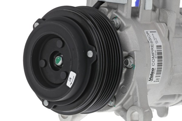 Compressor air conditioning VALEO 813120 Car type passenger cars