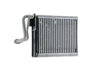 Evaporador Mahle AE 104 000P para instalación de aire acondicionado
