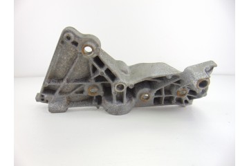 117107649R SOPORTE ALTERNADOR MERCEDES-BENZ CLASE A (BM 176)