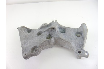 117107649R SOPORTE ALTERNADOR MERCEDES-BENZ CLASE A (BM 176)