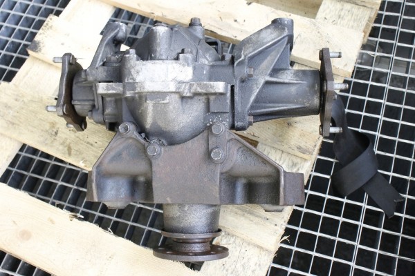 Rear Bridge Differential Suzuki Grand Vitara II 1 9 DDiS 4x4 2745067JV0 Catalog number of the part TYLNY MOST grand vitara II 1 