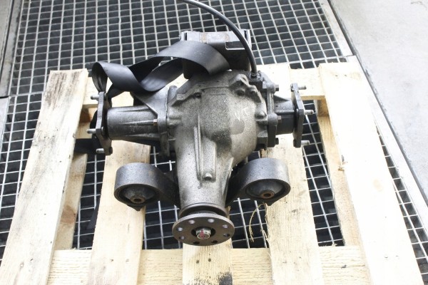 Rear Bridge Differential Suzuki Grand Vitara II 1 9 DDiS 4x4 2745067JV0 Installation side rear