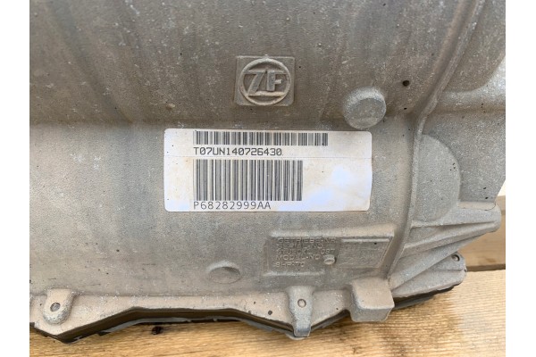 DODGE CHARGER SRT 6 4 8HP 70 AUTOM Part manufacturer Dodge OE