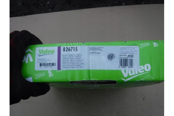 CLUTCH SET VALEO VW AUDI SEAT SKODA 826715