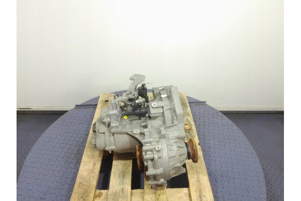SKODA OCTAVIA III 1 4 TSI 150 KM MANUAL GEARBOX 6B RSW Part manufacturer Skoda OE