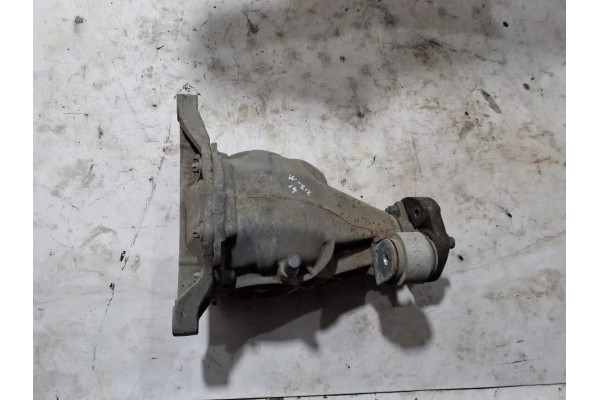 Rear reducer MERCEDES BENZ E W212 A2043500414 2 1L diesel 2014