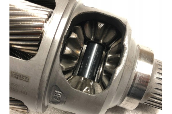 8F35 FORD JM5P7F465NB AUTOMATIC TRANSMISSION DIFFERENTIAL Catalog number of the part JM5P7F465NB