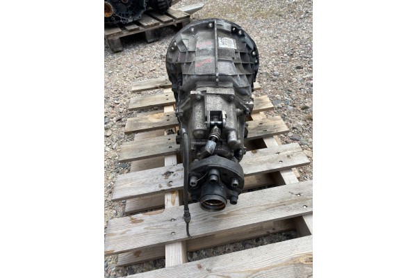 MERCEDES W204 W212 2 2 CDI COMPLETE GEARBOX MANUAL 716 656 Car type passenger cars