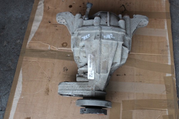 JEEP GRAND CHEROKEE WK2 LIFT 3 0 CRD BRIDGE DIFFERENTIAL REAR DIFFERENTIAL