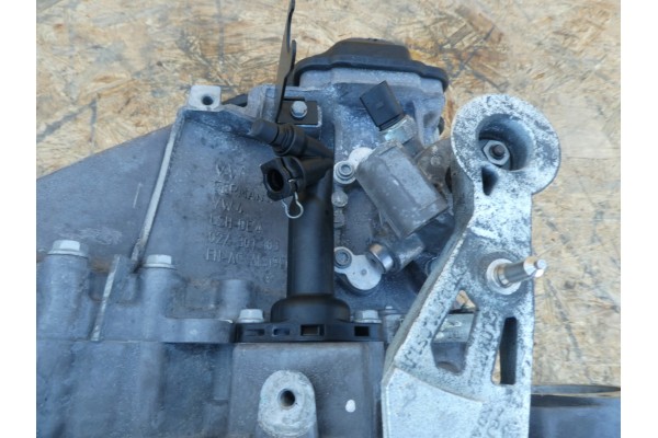 VW T5 LIFT T6 GEARBOX 2 0 TDI TKT Car type passenger cars