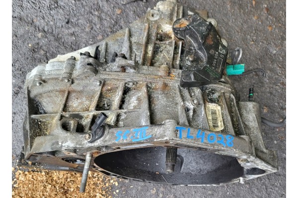 RENAULT SCENIC III 1 6 16V GEARBOX TL4028 Catalog number of the part RENAULT SCENIC III 1 6 16V SKRZYNIA BIEGOW TL4028