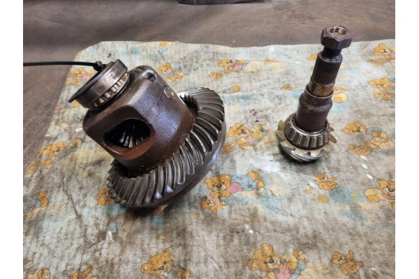 DIFFERENTIAL BASKET AND ATTACK D44 QD 3 73 JEEP GRAND CEHROKEE WJ Catalog number of the part 5019855AA