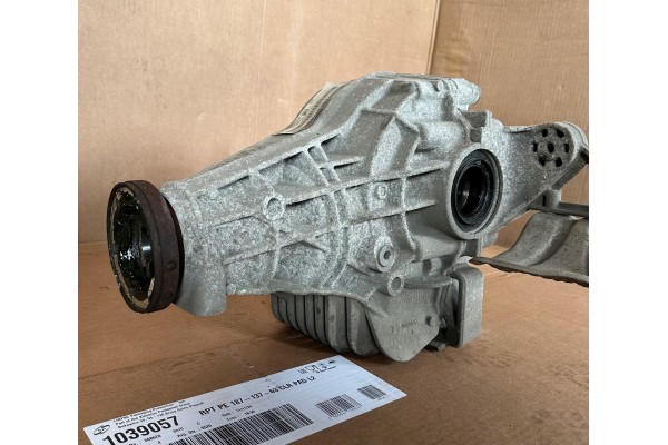 PORSCHE MACAN 95B DYFER REAR BRIDGE 95B525015E Catalog number of the part MACAN 95B DYFER 95B525015E