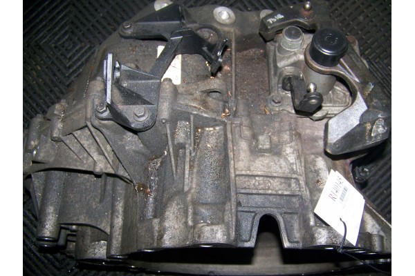 VOLVO S60 V60 V70 S80 2 0 D4 GEARBOX EU1R7002TEC Part manufacturer Volvo OE