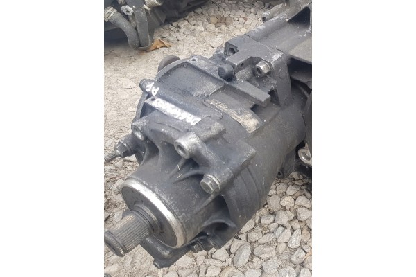 VW TIGUAN 5N AUDI Q3 2 0 TDI GEARBOX REDUCER 0A6409053AF