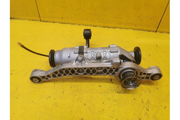 Mercedes Benz VITO W639 LIFT BRIDGE DIFFERENT FRONT 4x4 A6393300402 NEW Car type passenger cars