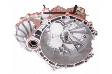 Gearbox housing Ford Focus 1 6 XS4R7002BD Catalog number of the part Obudowa Skrzynia biegow XS4R7002BD