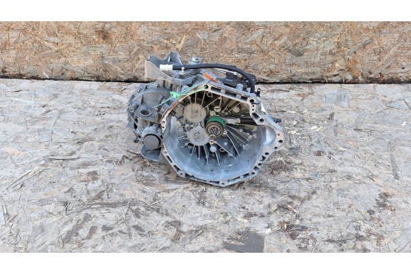 6 SPEED GEARBOX A4473600000 320106697R MERCEDES VITO W447 LIFT 14