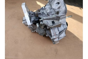 FIAT 500 1 3 D MANUAL GEARBOX 6 GEARS Catalog number of the part FIAT 500 1 3 D SKRZYNIA BIEGOW MANUAL 6 BIEGOW