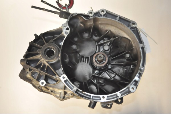 VOLVO S60 II V60 I 1 6 D2 114HP TRANSMISSION 6 GEARS BG9R 7002 JCD 163tys km