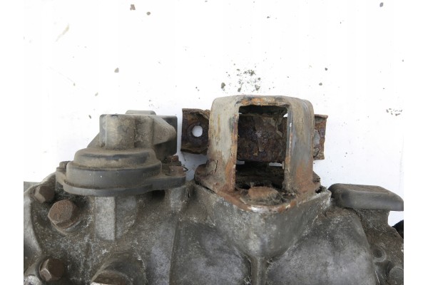 DYFER BRIDGE SYNCRO 4X4 VW GOLF 3 III MK3 Installation side rear