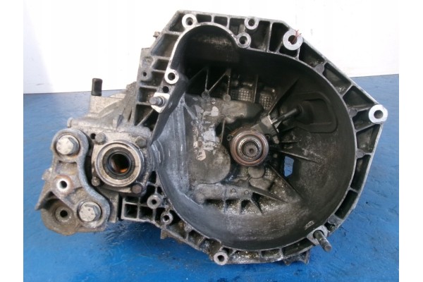 FIAT BRAVO II 1 9JTD 120KM GEARBOX FIVE Catalog number of the part 493922 CADILAK Bochnia