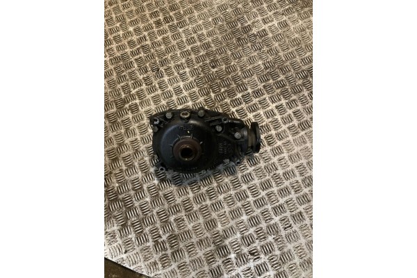 BMW X3 E83 Front differential 7523653 2005