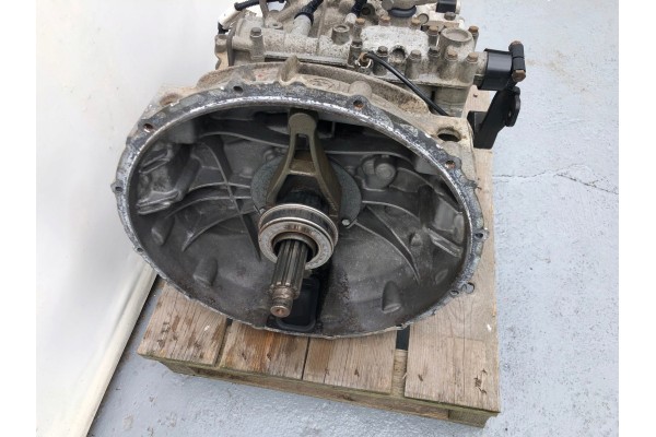 IVECO EUROCARGO TECTOR GEARBOX ZF ECOLITE 6S700T0 504271626 Part manufacturer Iveco OE