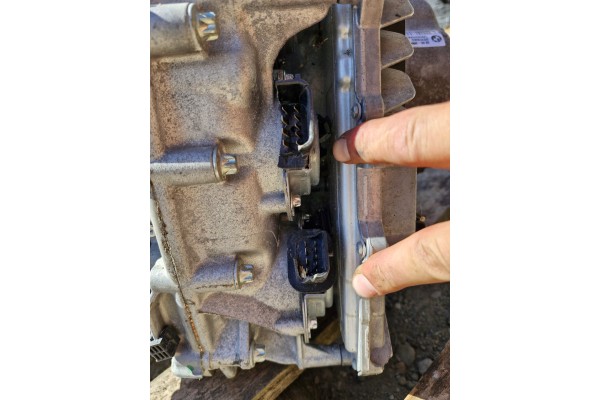 Caja de cambios automática BMW F44 F40 1.5i 9884617