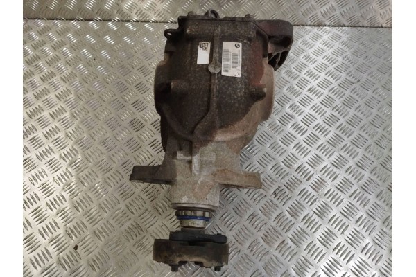 BMW 5 G30 G31 2019 Rear differential