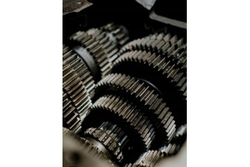 Transmission AV6R 7002 MJ AV6R 7002 KH FORD FOCUS VOLVO V50 S40 C30 1 6 Part manufacturer Volvo OE