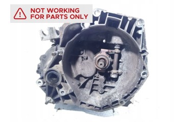 Vauxhall Combo Manual 5 speed gearbox 1 3 CDTI 16V Diesel 2011