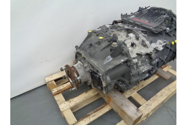 DAF 106 CF MAN IVECO TGX TGS STRALIS GEARBOX ASTRONIC 12AS2130TD Part manufacturer DAF OE