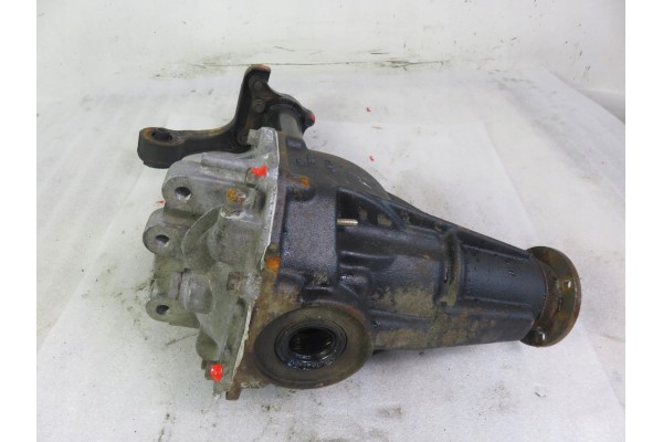 FRONT DIFFERENT BRIDGE KIA SORENTO I JC 2 5 Catalog number of the part MOST PRZEDNI DYFER KIA SORENTO I JC 2 5 CRDi 140 D4CB