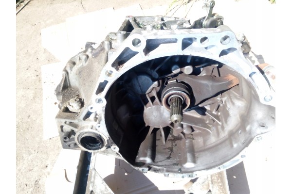 toyota verso 1 6 D 4D 112HP 14 18 TRANSMISSION Car type passenger cars