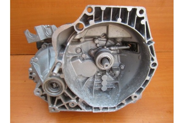 FIAT 500 FIORINO DOBLO 1 3 JTD MULTI JET 1 3 cdti CHEST 55241803 2015 Part manufacturer Fiat OE