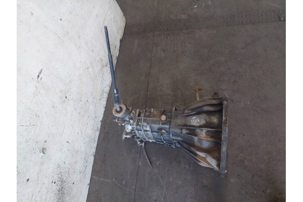 GEARBOX IVECO DAILY II LIFT 2 8 TD 2826 5 8868231 Transmission type manual