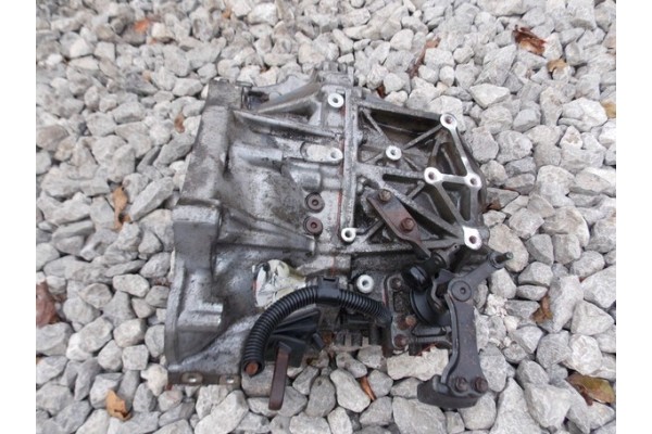 gearbox toyota verso avensis t25 2ad 2 2 d4d
