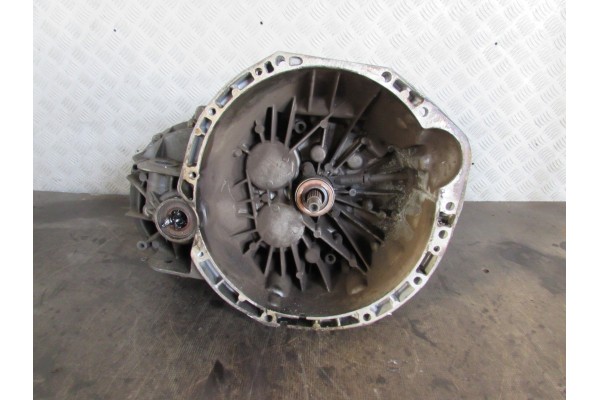 GEARBOX PF6034 6 GEARS RENAULT MASTER III 10 14R 2 3DCI Catalog number of the part SKRZYNIA BIEGOW PF6034 6 BIEGOW RENAULT MASTE